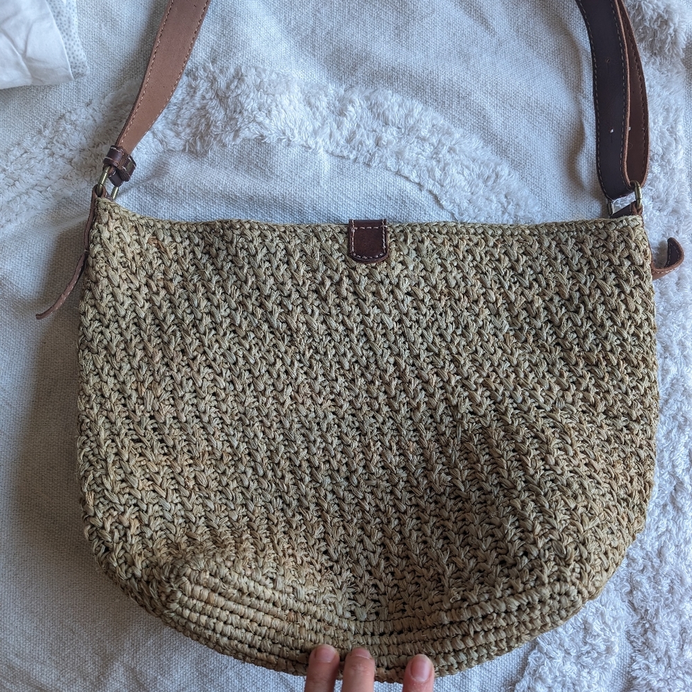 Raffia bag with leather strap - Picture 4 of 6